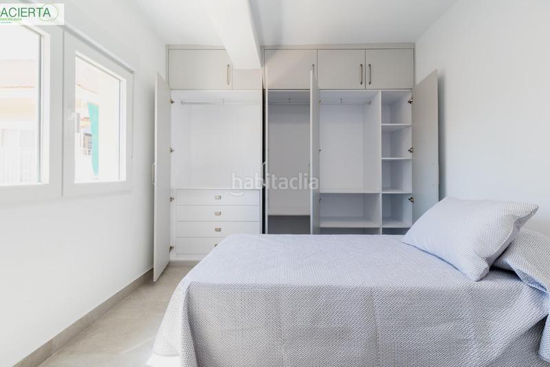 Foto 0975806b-3c63-470f-862b-51cbb8a6c005. Flat in Barrio de Zaidín Granada