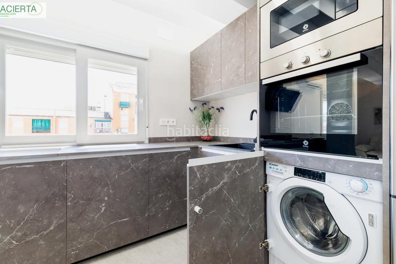 Foto a71f9830-0b2c-4124-b19f-310fbd2a1ec5. Flat in Barrio de Zaidín Granada