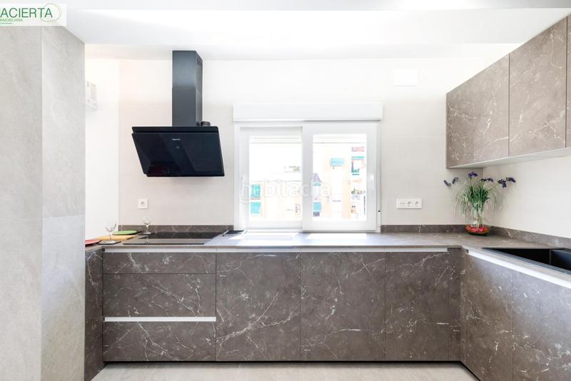 Foto ebf8f95c-c12a-499e-946b-4dca3ab942e1. Flat in Barrio de Zaidín Granada