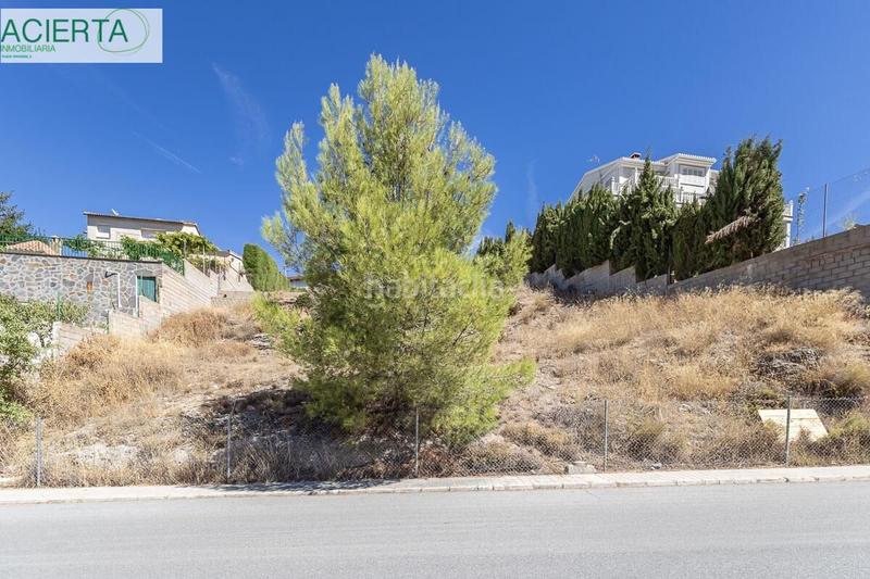 Foto f9b5d347-8001-4e56-bdd4-bbfeba3ed7a2. Residential plot in Cumbres Verdes Zubia (La)