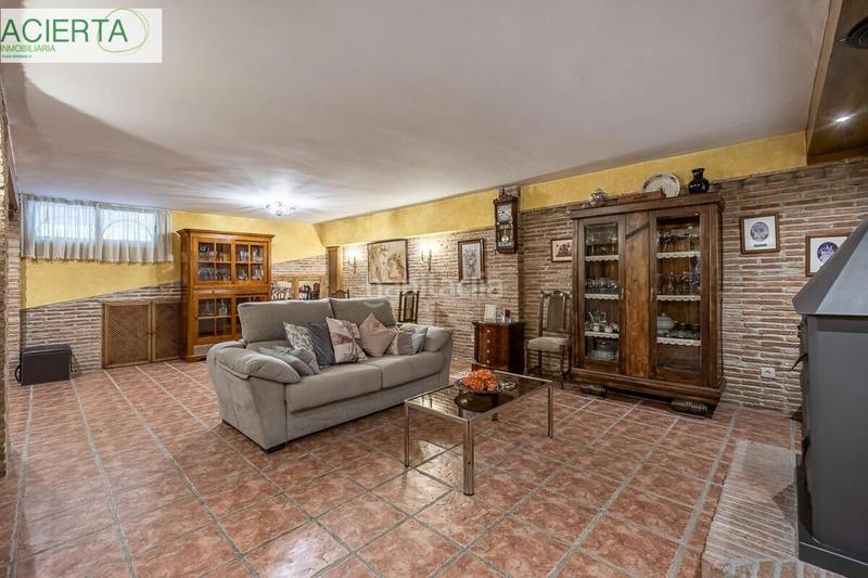 Foto d8f84dfb-b5e0-4b2a-89f2-542a5a2c0428. Maison avec chauffage parking dans San Ildefonso Granada