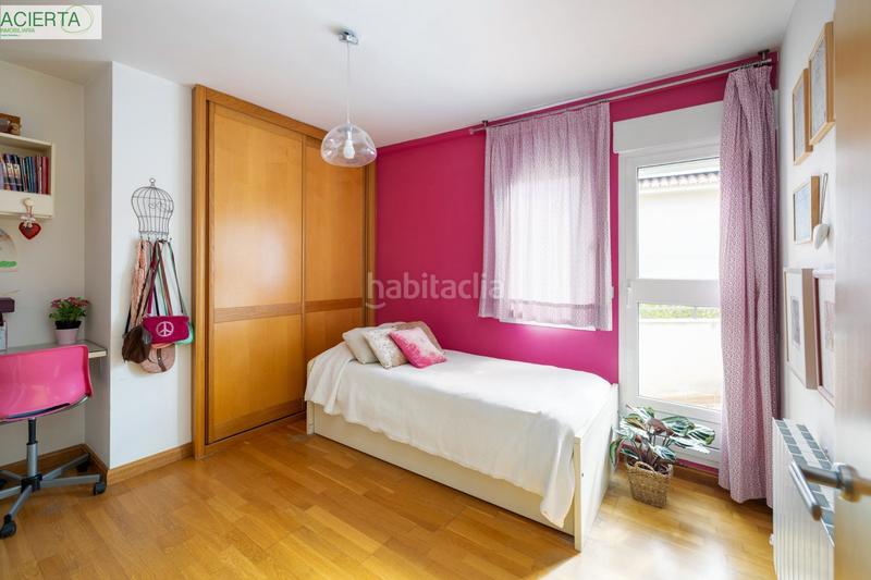 Foto 136382ea-3a98-4b2b-9930-96446b391d20. Chalet  independiente en acceso a la alhambra. en Granada