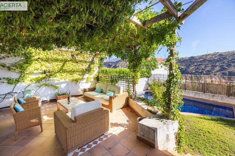 Foto 7d0d306b-6ed3-4861-aa06-822c4e744a5f. Chalet  independiente en acceso a la alhambra. en Granada