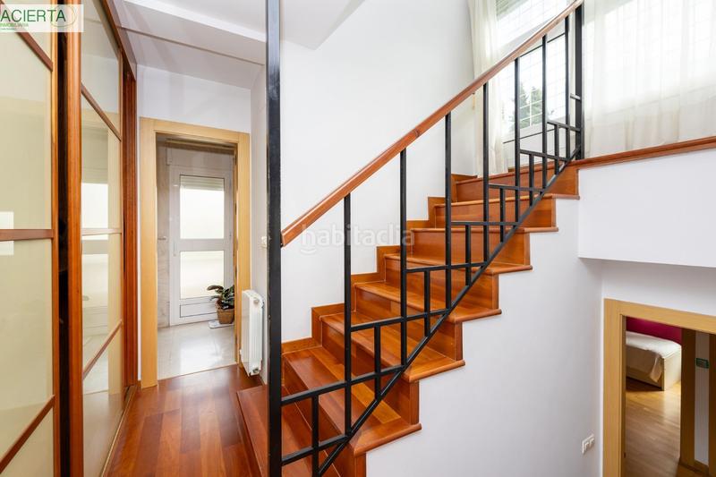 Foto a56cf195-ae9c-4acd-a13f-3008ec43a297. Chalet  independiente en acceso a la alhambra. en Granada