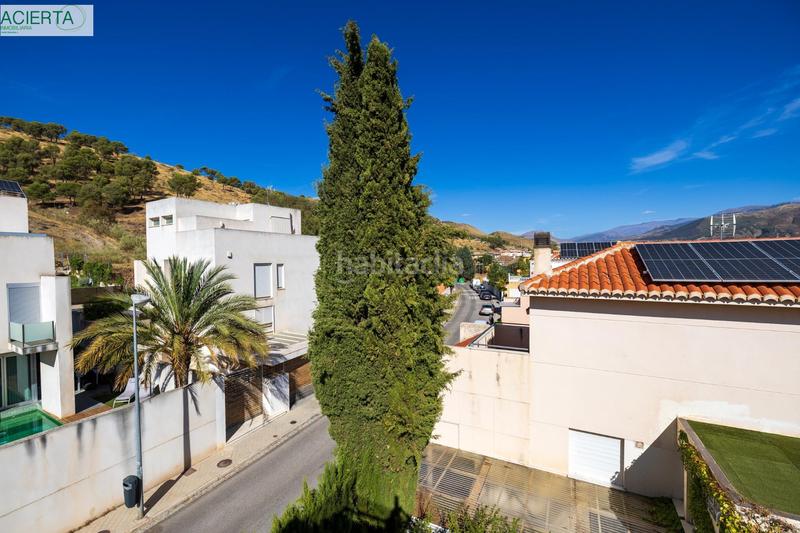 Foto b31e6fe1-90a5-458a-85ef-c4f44b6eaf6b. Chalet  independiente en acceso a la alhambra. en Granada