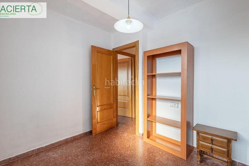 Foto b409d46d-34d4-43de-bba9-cee672dd38e7. Appartamento in Cartuja Granada