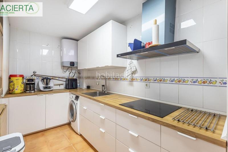 Foto 2aeff301-4b5e-48d8-939b-7838b12bae6a. Appartement avec parking piscine dans Aljomahima - Ermita Gabias (Las)