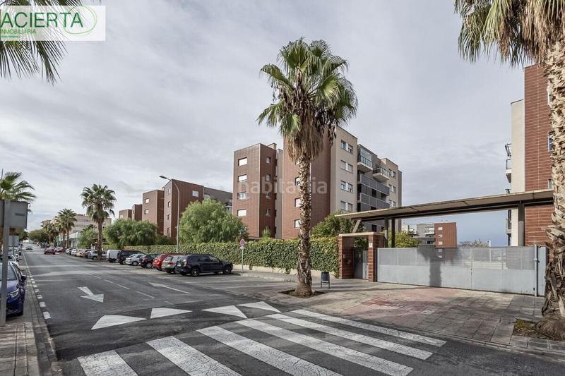 Foto aab4a41b-c77e-4081-a53f-b294f9399a5e. Pis amb aparcament piscina a Carretera de Granada-La Alcazaba Alhendín