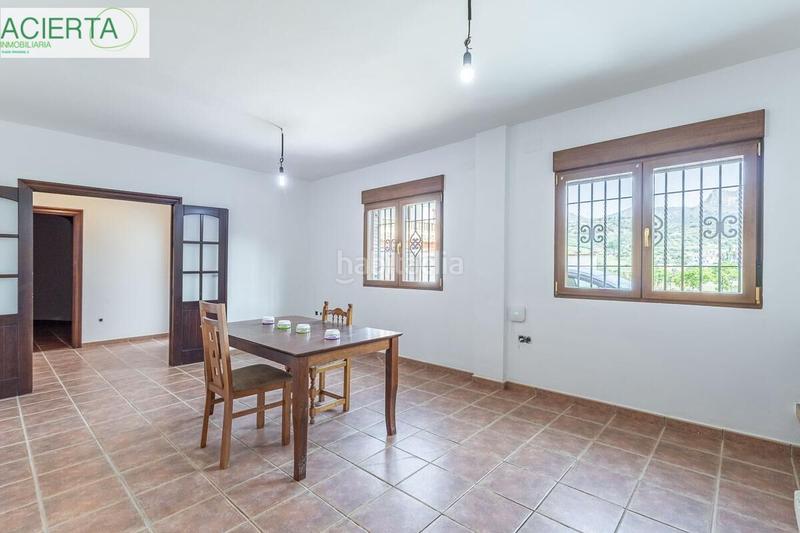 Foto 0c1ea802-7c11-4ed1-ab09-526bc9c72f9d. Maison avec parking dans Beas de Granada