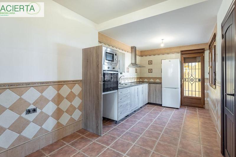 Foto 77bafab4-c06a-4ba9-a81e-add0e0e6d6bf. Maison avec parking dans Beas de Granada