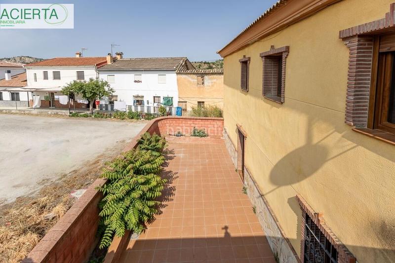 Foto d73befd3-71ca-4b3a-8e1a-9ec971c5fef5. Maison avec parking dans Beas de Granada