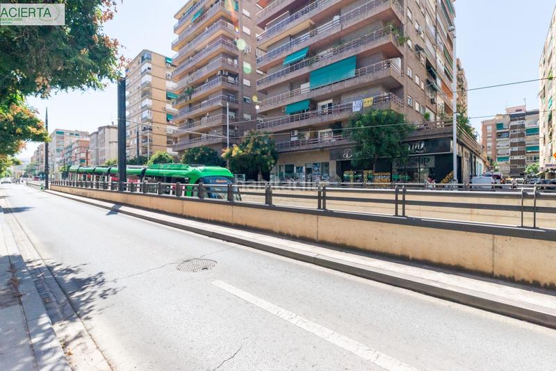 Foto f2c8e3bd-5b28-4d51-84ff-39a2a5aab43d. Pis a Barrio de Zaidín Granada