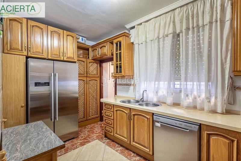 Foto 72575052-aae2-4b89-bdc1-e3c7dd1ad882. Casa adossada amb calefacció a San Francisco Javier Granada