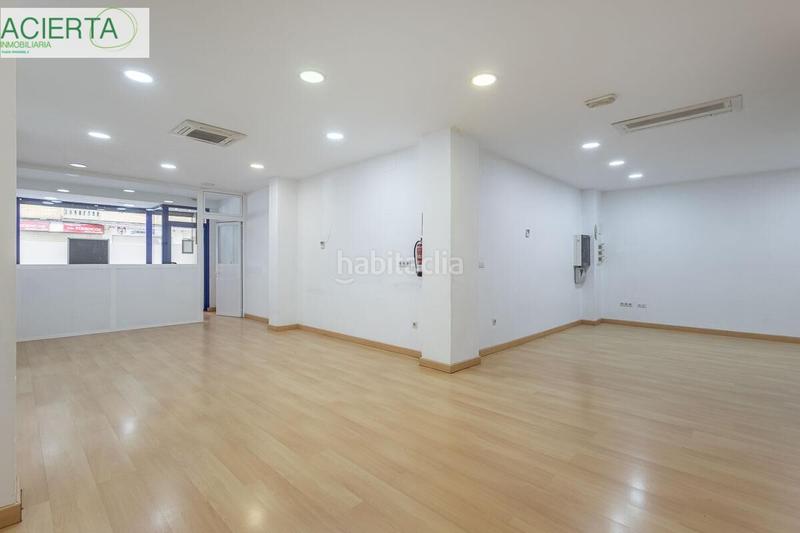 Foto 1dcb5356-8e98-41a2-af05-6b8f43967cb5. Locale commerciale in Barrio de Zaidín Granada