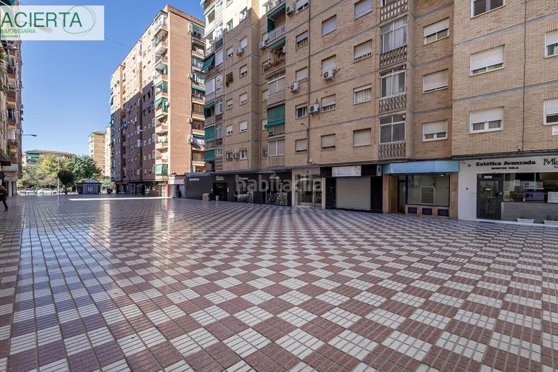 Foto a4a698d2-83a6-45db-8ae4-5e2b4e77f370. Locale commerciale in Barrio de Zaidín Granada