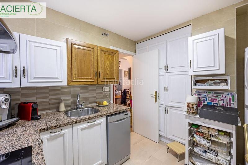 Foto e110c95a-b283-488d-b19d-9f0bf14da439. Semi detached house with parking pool in Barrio de la Vega Monachil