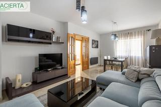 Casa a Ambroz. Una vivienda excepcional en ambroz vegas del genil