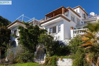 Chalet  Calle de pinotajos 7. El privilegio de vivir donde otros solo veranean, chalet indepen