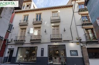 Edificio  Calle de los frailes. Oportunidad junto a recogidas