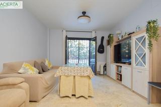 Apartament  Calle camino de los ogijares. Inversores o parejas, bonito apartamento