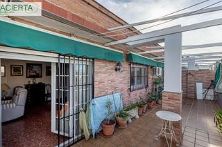 Àtic a Calle santa clotilde 51. Increible atico en arabial con amplia terraza