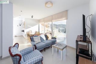 Apartament  Carretera de loja, 38, 3 b. Espectacular atico con terraza y maravillosas vistas en alhama d