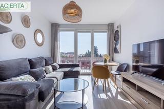 Etagenwohnung en Cruz del sur 8. Espectacular piso completamente reformado!!!