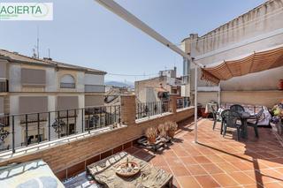 Attique  Calle san juan de dios 35. Atico con gran terraza en pleno centro de granada
