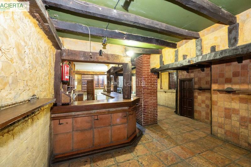 Foto ec2acf9c-ff91-4f86-95d7-9ec5c22c9cdf. Local commercial dans Centro - Sagrario Granada