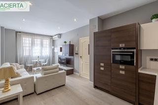 Appartement à Fígares. Pleno centro de granada