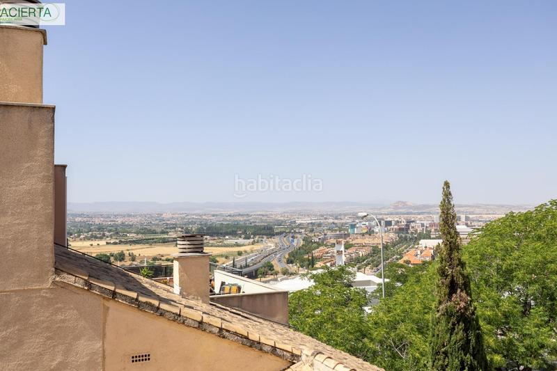 Foto 7b0644ca-3306-4ef4-8cda-96af7ca8d270. Casa pareada espectacular unifamiliar en el serrallo en Granada