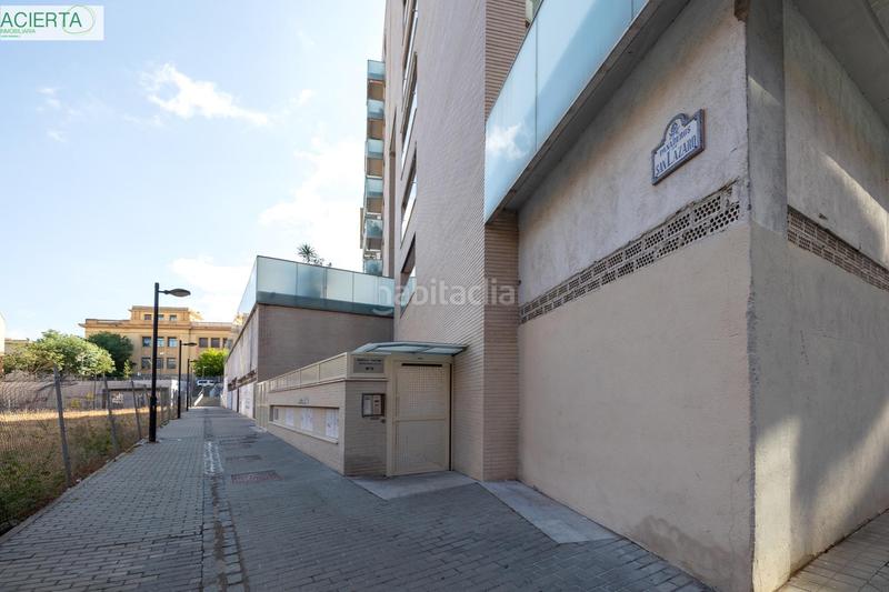 Foto db108748-713b-43eb-9545-790dc3396779. Piso magnifico piso en edificio colon en Plaza de Toros Granada