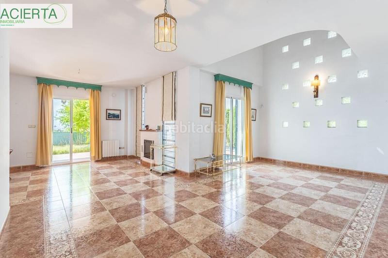 Foto 5b5026e3-00bd-432d-880e-268f00c78075. Casa gran casa en urbanización el torreón en Albolote
