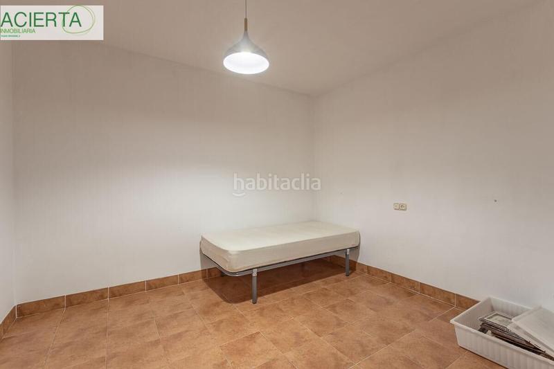 Foto bdd00cdf-eac3-4880-ae0f-bd5b28cdb8e4. Casa gran casa en urbanización el torreón en Albolote