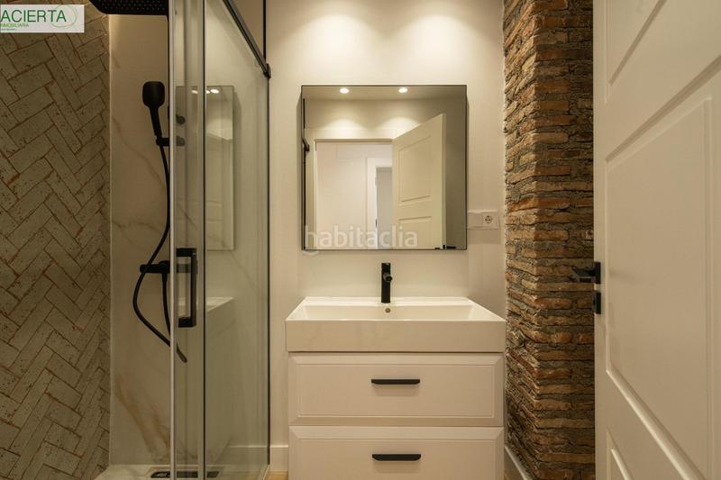 Foto dfb6ea0e-3b94-46cd-ba2e-6974e8676d49. Piso  de tres dormitorios, obra nueva en Barrio de Albaicín Granada