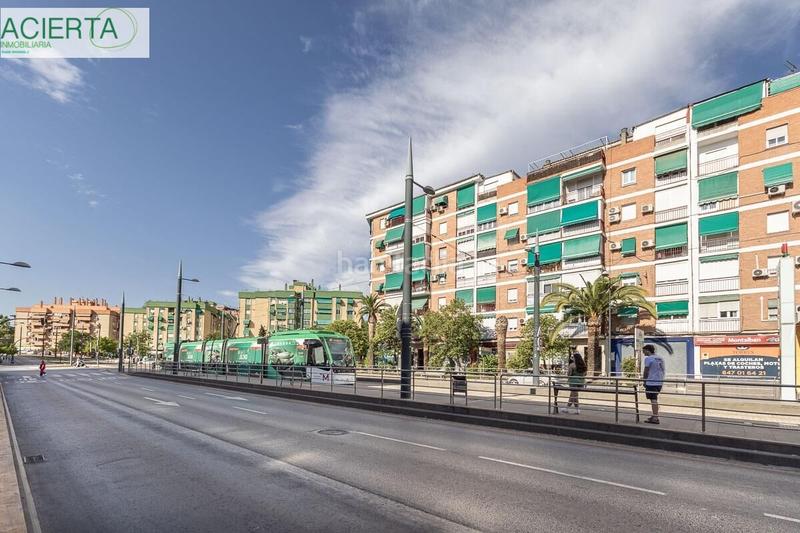 Foto 45e32fea-8d1a-49b6-baea-3018e477c6c1. Piso en cruz del sur 8 espectacular piso completamente reformado!!! en Granada