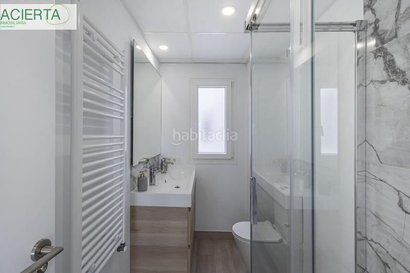 Foto f664ef46-a78f-48d8-9aa5-ffb138d2dd17. Piso en cruz del sur 8 espectacular piso completamente reformado!!! en Granada