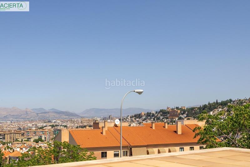 Foto 8a8ba8bf-d1c5-4b50-94b0-b8df3f7e64df. Casa pareada espectacular unifamiliar en el serrallo en Granada