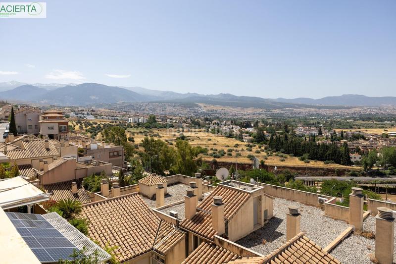 Foto c674c3d6-4644-4ce9-af68-43c18d3ada13. Casa pareada espectacular unifamiliar en el serrallo en Granada