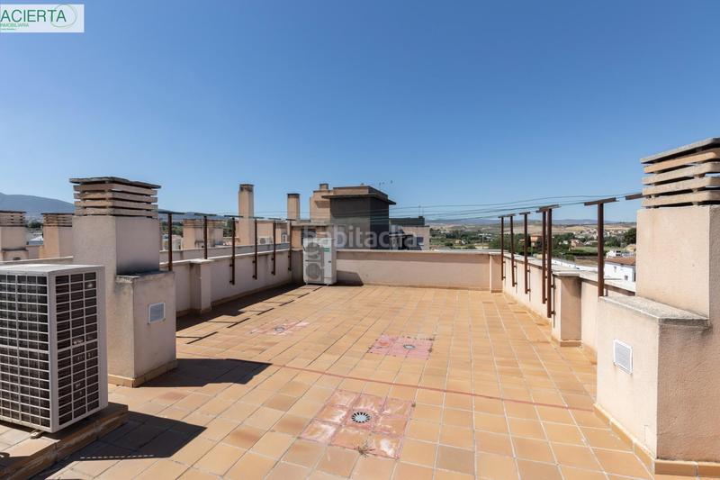 Foto 2024ee37-2ed0-41c3-aeed-8e569095e570. Piso en calle de circunvalación 3 piso de 2 dormitorios con garaje y trastero en la mejor zona en Alhendín