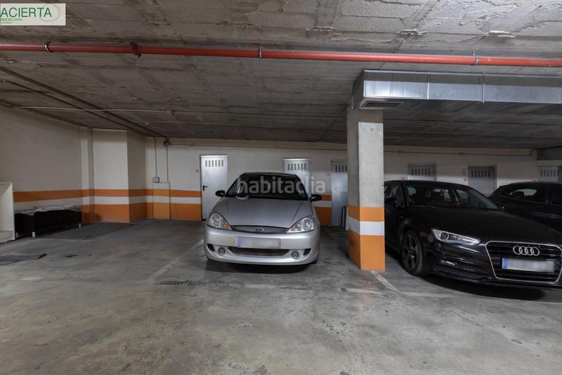 Foto 979d6911-fd3e-45fb-b569-e34f3560f8d7. Piso en calle de circunvalación 3 piso de 2 dormitorios con garaje y trastero en la mejor zona en Alhendín