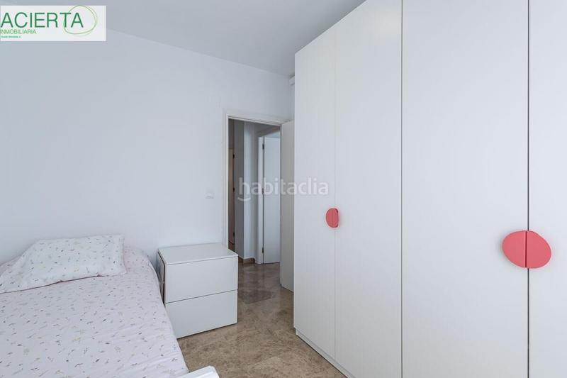 Foto b67f8623-9d64-4c1c-b19d-e5fcd2c1af0f. Casa adosada tu casa ideal te espera en los ! tranquilidad, vistas y espacio para toda la familia en Ogíjares