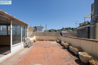 Appartamento  Angel ganivet. En venta piso en granada centro con terraza en ganivet