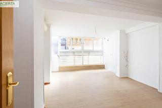 Àtic a Centro - Sagrario. Piso en venta de tres dormitorios en zona recogidas.