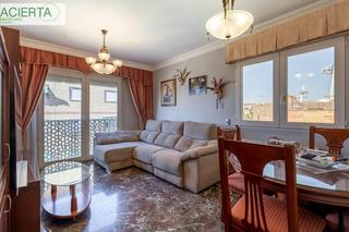 Appartement  Calle pintor hermenegildo lanz. Piso zona palacio deportes