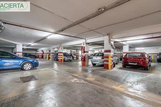 Aparcament cotxe a Calle fray luis de leon 2. Garaje a la venta en zona hipercor