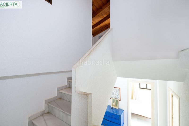 Foto 28706dd6-3862-4860-8f12-b9419caf757e. Casa aparellada a Calahonda - Carchuna Motril