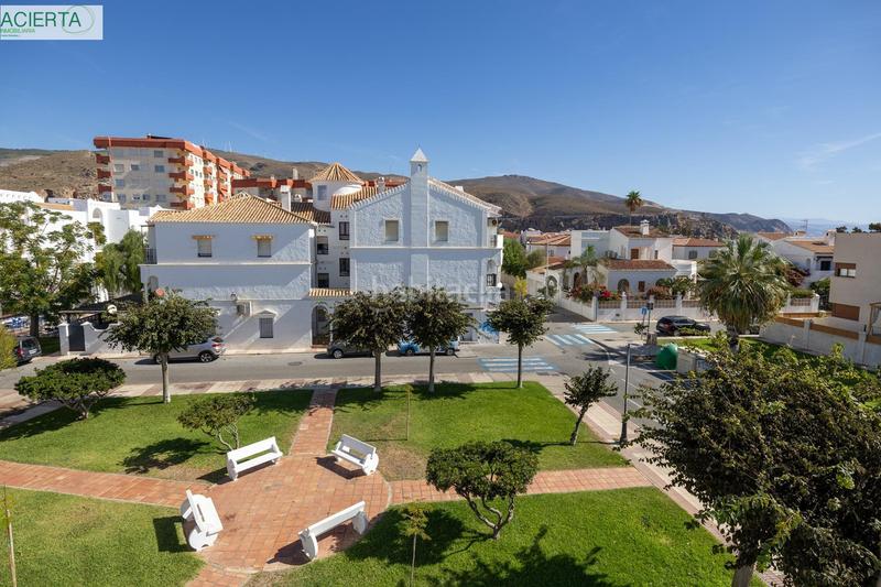 Foto d81d415e-c7d4-4e48-89f7-46d705feb06b. Casa aparellada a Calahonda - Carchuna Motril