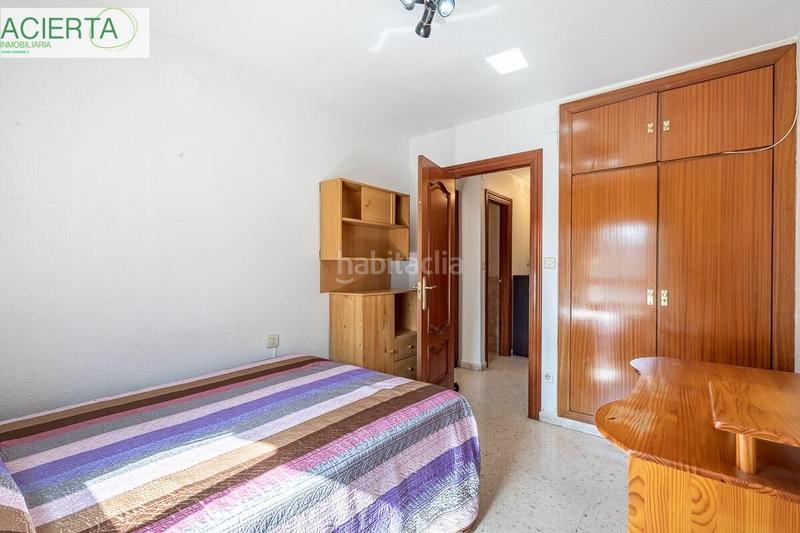 Foto fd9f82a5-2f22-4a10-a0ab-93f750ab86a1. Appartamento con parcheggio in Pajaritos Granada