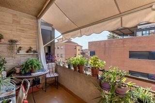 Etagenwohnung  Calle laguna de la mosca. Piso de dos dormitorios en bola de oro